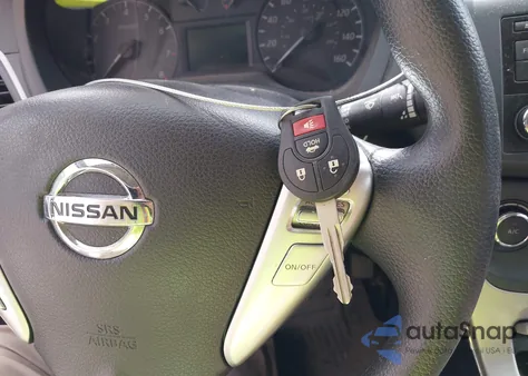 2015 Nissan Sentra S z USA, uszkodzony, nr VIN 3N1AB7AP6FY297733